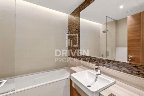 Apartament de închiriat în Downtown Dubai (Downtown Burj Dubai), Dubai, EAU 3 dormitoare, 191.84 mp. №746153 - poză 20