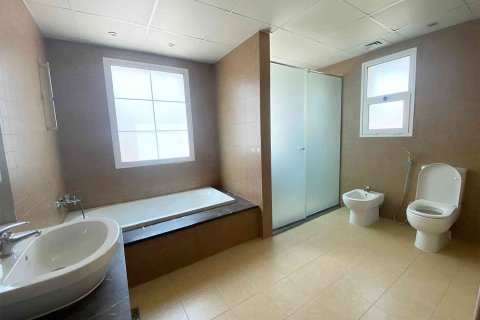 Villa sa Jumeirah Village Triangle, Dubai, UAE 2 silid-tulugan, 250 sq.m. № 734287 - larawan 9