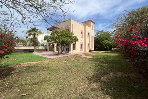 Vila di Jumeirah Village Triangle, Dubai, UEA 2 kamar tidur, 250 m2 nomor 734287 - foto 11