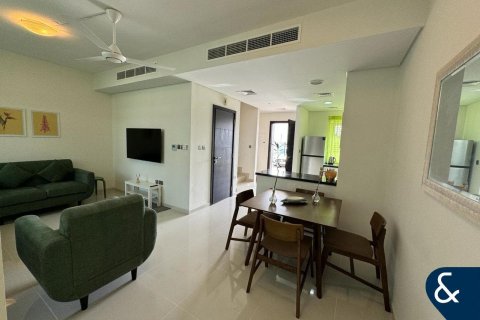 Casa urbana para arrendamento em DAMAC Hills (Akoya by DAMAC), Dubai, EAU 3 quartos, 116 m2 № 668384 - foto 2