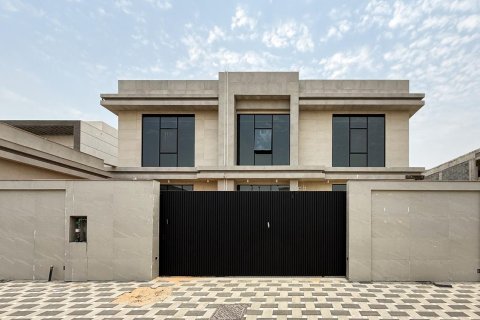 Vilë në Al Warqa'a, Dubai, Emiratet e Bashkuara Arabe 6 dhoma gjumi, 1042.65 m2. № 749988