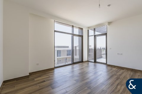 Huvila Al Furjan, Dubai, Arabiemiraatit 4 makuuhuonetta, 335 m2 № 667901 - kuva 20