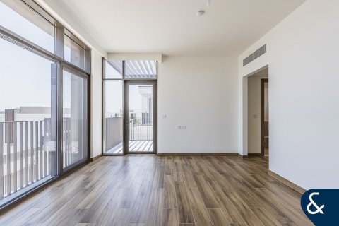 Huvila Al Furjan, Dubai, Arabiemiraatit 4 makuuhuonetta, 335 m2 № 667901 - kuva 21