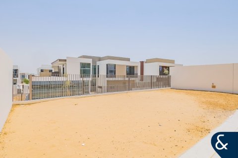 Huvila Al Furjan, Dubai, Arabiemiraatit 4 makuuhuonetta, 335 m2 № 667901 - kuva 30