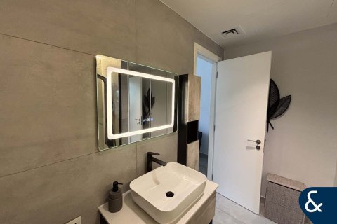 Motor City, Dubai, UAE의 임대용 아파트 침실 1개, 98제곱미터 번호 667905 - 사진 14