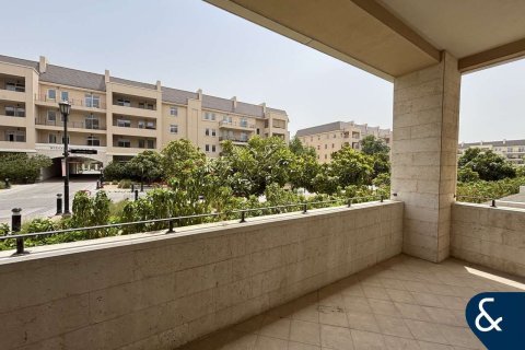 Motor City, Dubai, UAE의 임대용 아파트 침실 1개, 98제곱미터 번호 667905 - 사진 2