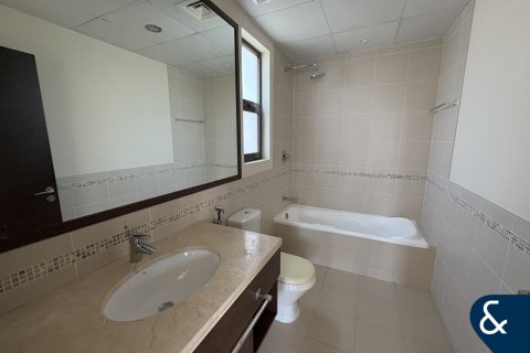 Vila u Reem, Dubai, UAE 3 spavaćih soba, 278 m2 Br. 667903 - fotografija 7