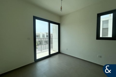 Városi lakóépület itt: Tilal Al Ghaf, Dubai, EAE, 4 hálószoba, 219 m², azonosító: 667902 - fénykép 6