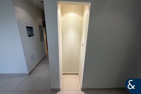 Зняти в оренду віллу в Рим, Дубай, ОАЕ 3 спальні, 235м2, № 667904 - фото 19