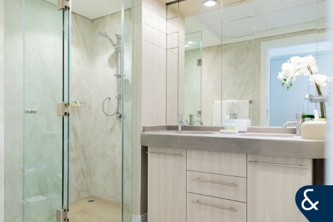 Apartamento en alquiler en Downtown Dubai (Downtown Burj Dubai), Dubai, EAU 2 dormitorios, 125 m2 № 667907 - foto 20