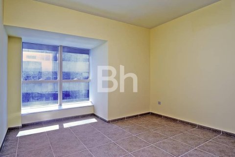 Lägenhet till försäljning i Dubai Marina, Dubai, UAE 2 sovrum, 124 kvm Nr. 643545 - fotografi 12