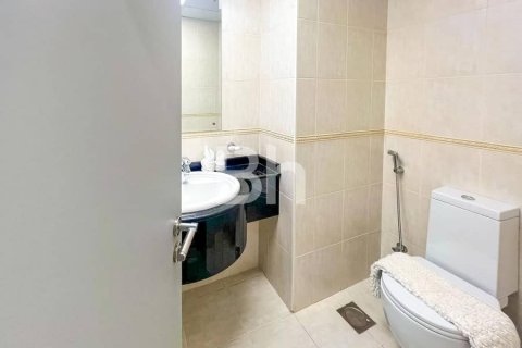 Lägenhet till försäljning i Dubai Marina, Dubai, UAE 2 sovrum, 124 kvm Nr. 643545 - fotografi 24