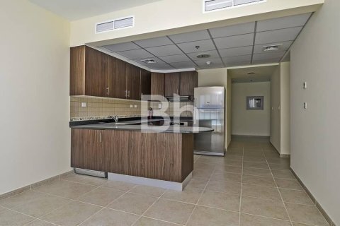 Lägenhet till försäljning i Dubai Marina, Dubai, UAE 2 sovrum, 124 kvm Nr. 643545 - fotografi 2
