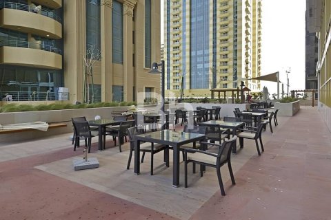Lägenhet till försäljning i Dubai Marina, Dubai, UAE 2 sovrum, 124 kvm Nr. 643545 - fotografi 17