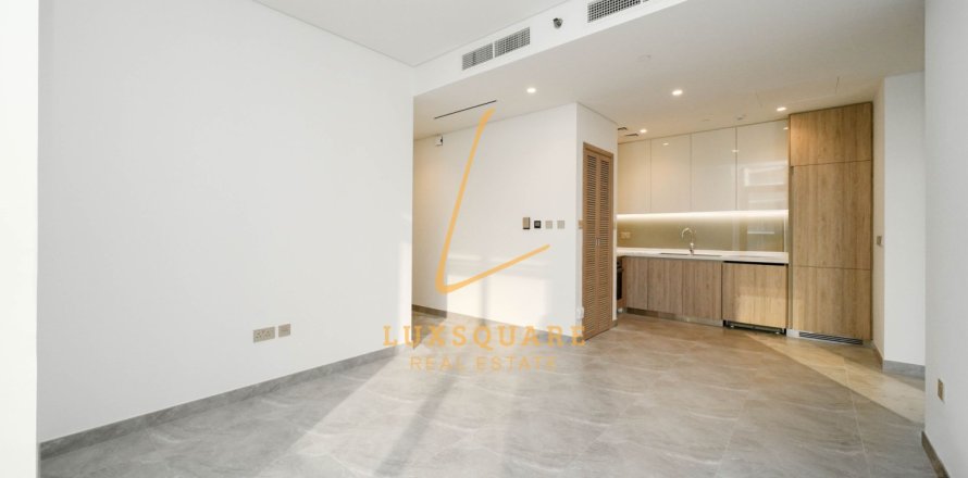 Apartmán v Business Bay, Dubai, SAE 2 spálne, 85 m2 č. 707682