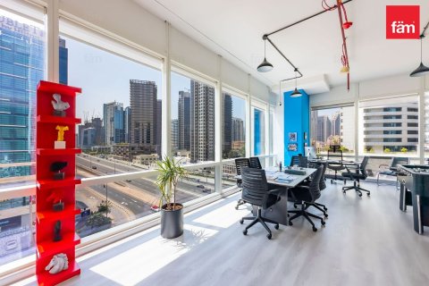 Ufficio a Business Bay, Dubai, EAU 40.1 mq. № 765955