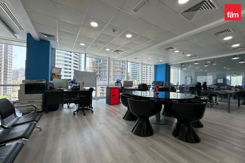 Birojs Business Bay, Dubaijā, AAE 614.1 m2 Nr. 765955 - attēls 10
