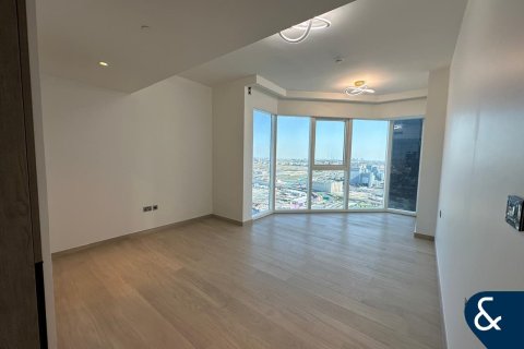 شقة للإيجار في أبراج بحيرة جميرا، دبي، الإمارات العربية المتحدة 1 غرفة نوم ، 80 متر مربع ، رقم 671392 - صورة 1