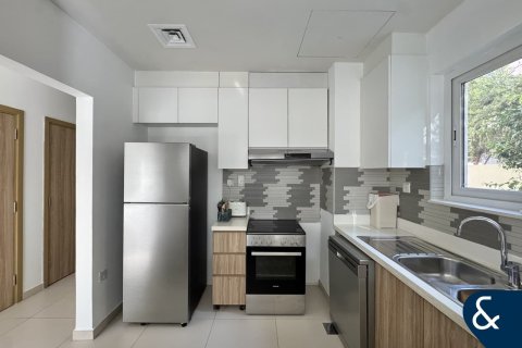 Villa en alquiler en Dubai Land, Dubai, EAU 4 dormitorios, 230 m2 № 671397 - foto 7