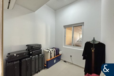 Villa en alquiler en Dubai Land, Dubai, EAU 4 dormitorios, 230 m2 № 671397 - foto 10