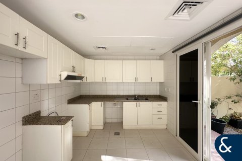 Villa sa The Springs, Dubai, UAE 3 silid-tulugan, 255 sq.m. № 671395 - larawan 6