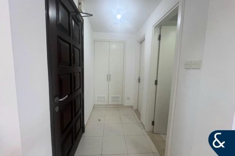 Villa The Springs, Dubaijā, AAE 3 istabas, 255 m2 Nr. 671395 - attēls 13