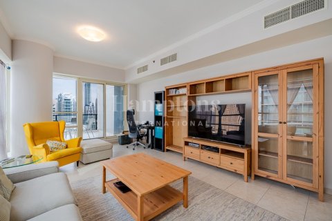 Apartamento en alquiler en Dubai Marina, Dubai, EAU 3 dormitorios, 204.85018597 m2 № 726162 - foto 22