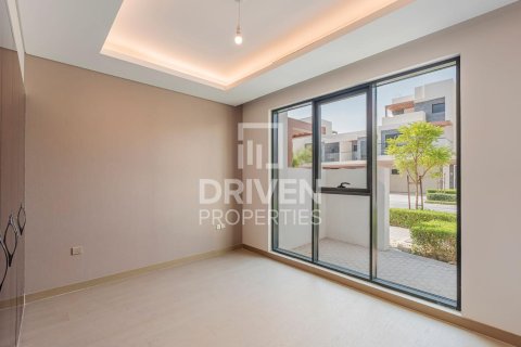 Vila v DAMAC Hills (Akoya by DAMAC), Dubai, SAE 6 ložnice, 291.07 m² Č.: 756335 - fotografie 8