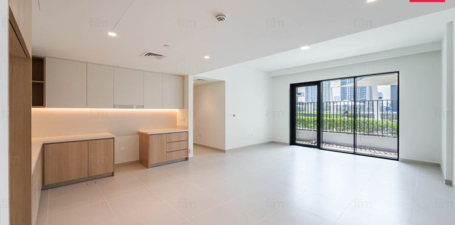 Apartament në Dubai, Emiratet e Bashkuara Arabe 2 dhoma gjumi, 104.7 m2. № 723233