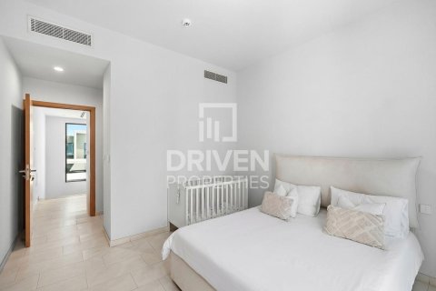 Villa till försäljning i Dubai Land, Dubai, UAE 3 sovrum, 163.6 kvm Nr. 743692 - fotografi 5