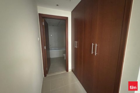 Apartamento para arrendamento em Downtown Dubai (Downtown Burj Dubai), Dubai, EAU 2 quartos, 108.8 m2 № 699968 - foto 9