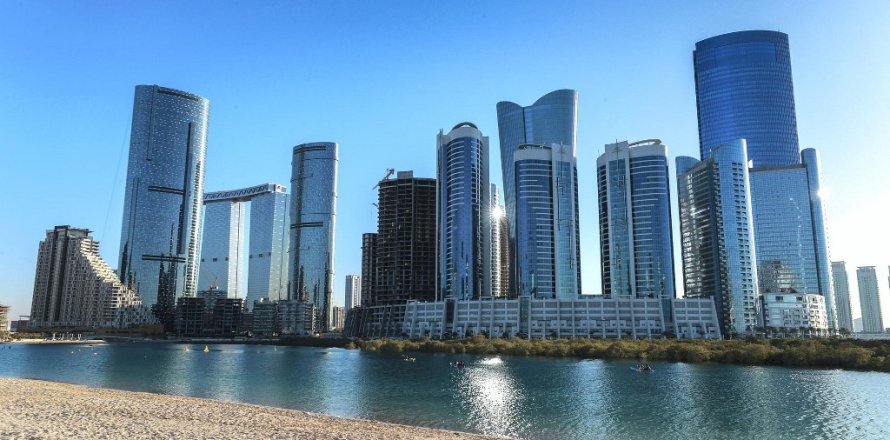 Terreno en Dubai, EAU № 701045