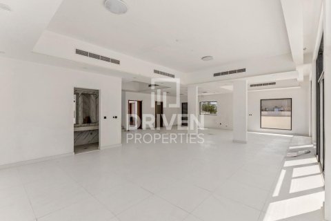 Vila u Al Furjan, Dubai, UAE 4 spavaćih soba, 608.61 m2 Br. 756788 - fotografija 2
