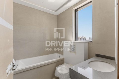 Vila u Al Furjan, Dubai, UAE 4 spavaćih soba, 608.61 m2 Br. 756788 - fotografija 19