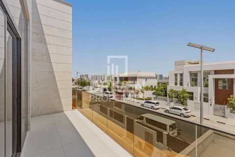 Vila u Al Furjan, Dubai, UAE 4 spavaćih soba, 608.61 m2 Br. 756788 - fotografija 22
