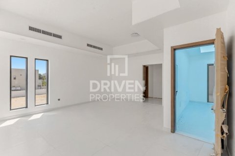 Vila u Al Furjan, Dubai, UAE 4 spavaćih soba, 608.61 m2 Br. 756788 - fotografija 4