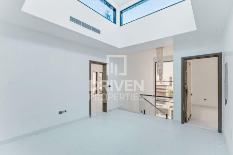 Vila u Al Furjan, Dubai, UAE 4 spavaćih soba, 608.61 m2 Br. 756788 - fotografija 8