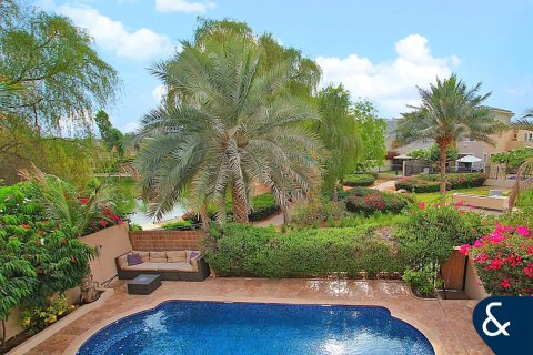 Vila di Arabian Ranches, Dubai, UEA 4 kamar tidur, 253 m2 nomor 666291 - foto 2