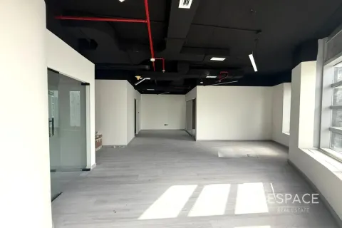 Biuro do wynajęcia w Business Bay, Dubai, ZEA 98 mkw., nr 661255 - zdjęcie 1