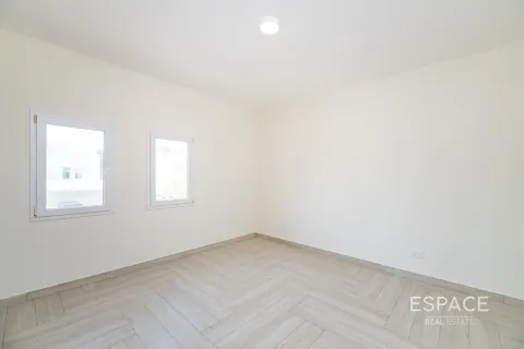 Vila u gradu Meadows, Dubai, UAE 4 spavaće sobe, 381 m2 Br. 661258 - Slika 8