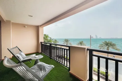 آپارتمان برای اجاره در Palm Jumeirah، Dubai، امارات متحده عربی 2 خوابه ، 164 متر مربع ، شماره 661252 - تصویر 1