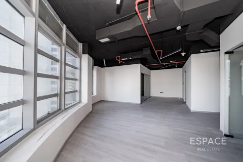 Biuro do wynajęcia w Business Bay, Dubai, ZEA 97 mkw., nr 661253 - zdjęcie 1