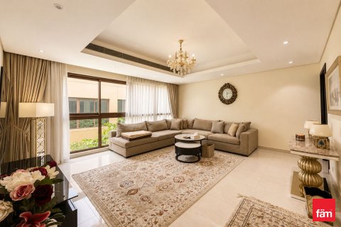 Vila di Meydan, Dubai, UEA 4 kamar tidur, 307.5 m2 nomor 713570 - foto 2