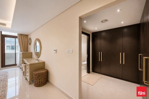 Vila di Meydan, Dubai, UEA 4 kamar tidur, 307.5 m2 nomor 713570 - foto 12