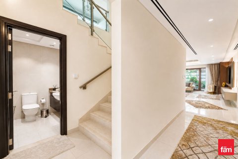 Vila di Meydan, Dubai, UEA 4 kamar tidur, 307.5 m2 nomor 713570 - foto 21