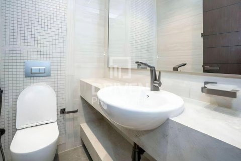 Apartmen di Business Bay, Dubai, UAE 2 bilik tidur, 117.89 meter persegi № 746497 - foto 15