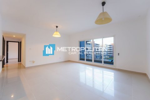 Apartment in Al Reef, Abu Dhabi, UAE 2 bedrooms, 112.1 sq.m. № 636835 - photo 2