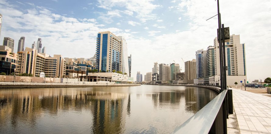 Hotellihuoneisto Business Bay, Dubai, Arabiemiraatit 1 huone, 44.9651 m2 № 651297