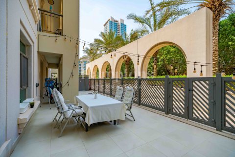 Lakás itt: The Views, Dubai, EAE, 2 hálószoba, 180.79016703 m², azonosító: 651295 - fénykép 7