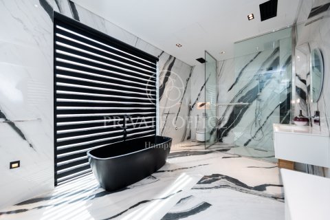 Villa para arrendamento em Dubai Hills Estate, Dubai, EAU 6 quartos, 1114.83600000 m2 № 651296 - foto 13